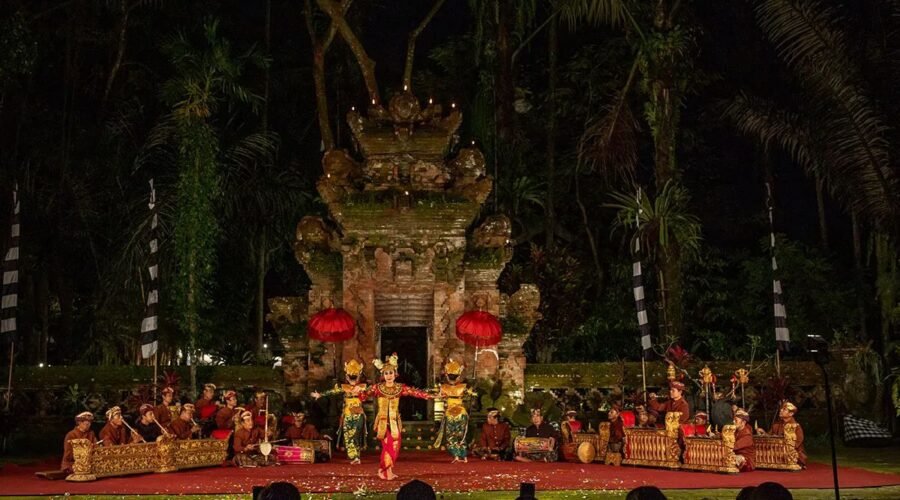 Balinese Traditional Music: Discover the Unique Balinese Gamelan and the Vibrant Music of Bali